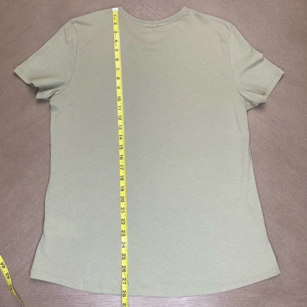 NWT The North Face Women’s Tea Green W Terrain SS Large Short Sleeve Tee - Picture 4 of 16